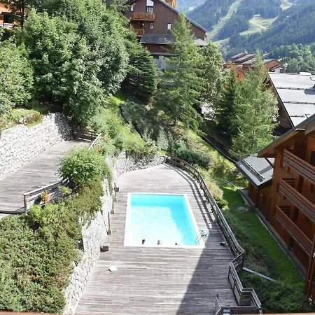Apartament 2p A Meribel, Proche Commerces Et Pistes, Parking Inclus - Fr-1-180-120 *